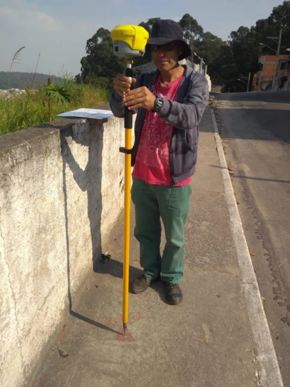 Foto 1: Topografia — Delta Mais - Projetos, Sondagens e Topografia